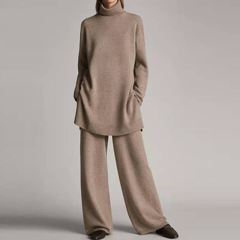 Women's Relaxed Turtleneck Set in a Cotton Blend with Stretch and Wide Legs – 2-Piece Loungewear for Fall, Winter, and Relaxation