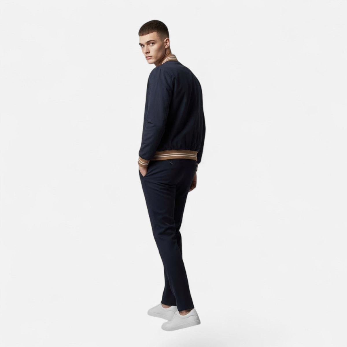 Męska kurtka ze stójką i wykończeniem niewymagającym prasowania – swobodna kurtka na co dzień, do biura, na czas wolny i w stylu smart casual