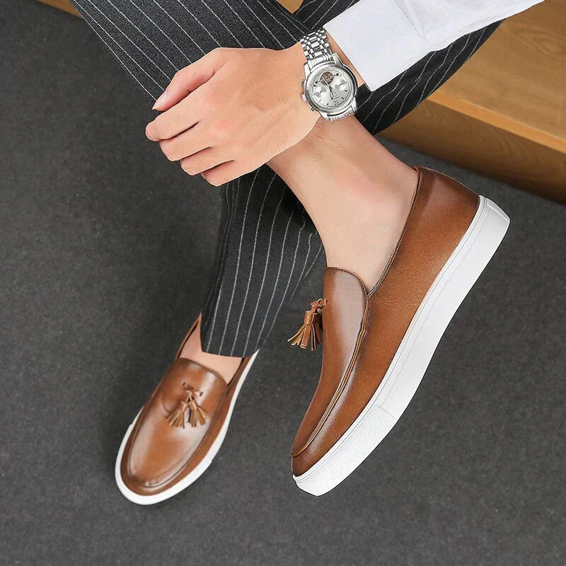 Mocasines para hombre con borlas y suela deportiva - Calzado cómodo sin cordones para oficina, estilo business casual, uso diario y estilo smart casual