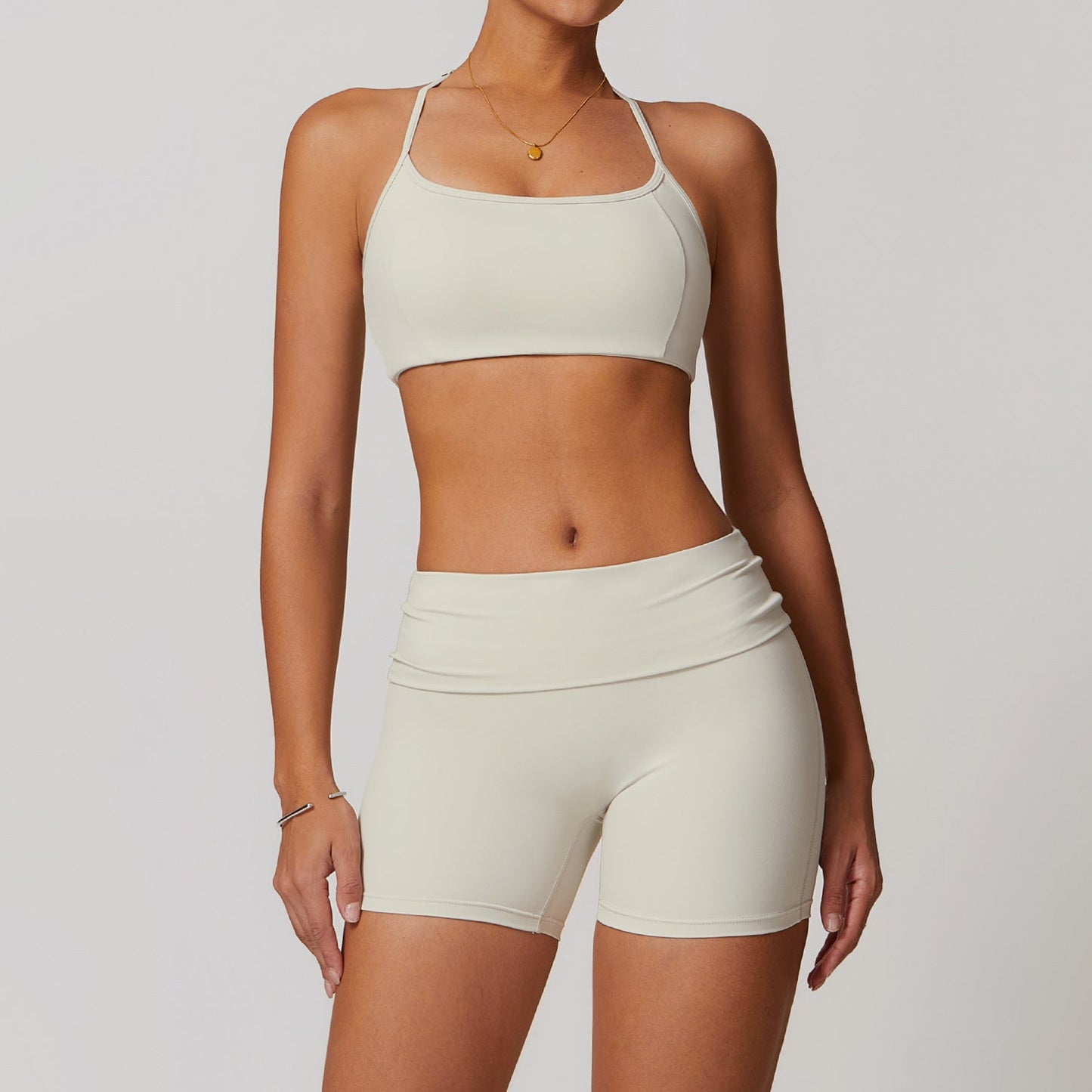 Dame Yogasæt Med Stropper Formende Pasform Og Shorts