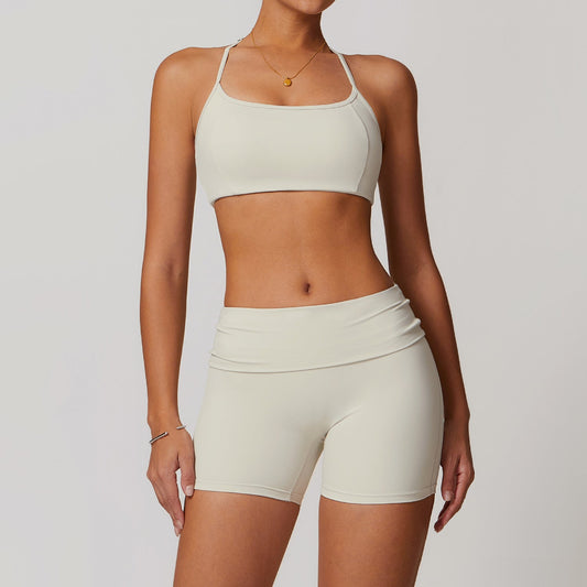 Set damă pentru yoga, cu bretele, croială modelatoare și pantaloni scurți
