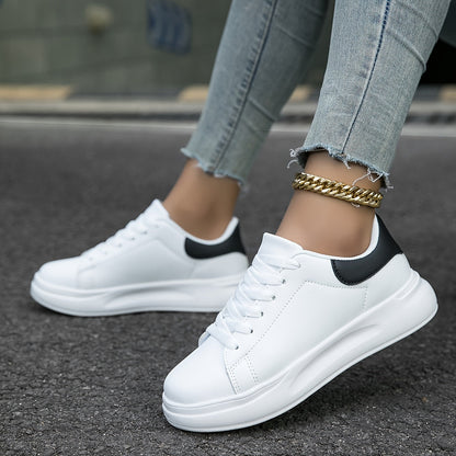 Dame Platform-sneakers I Kunstlæder Med Snørebånd – Lave Fritidssko Med Polstret Sål Til Hverdagsbrug Og Moderne Streetwear