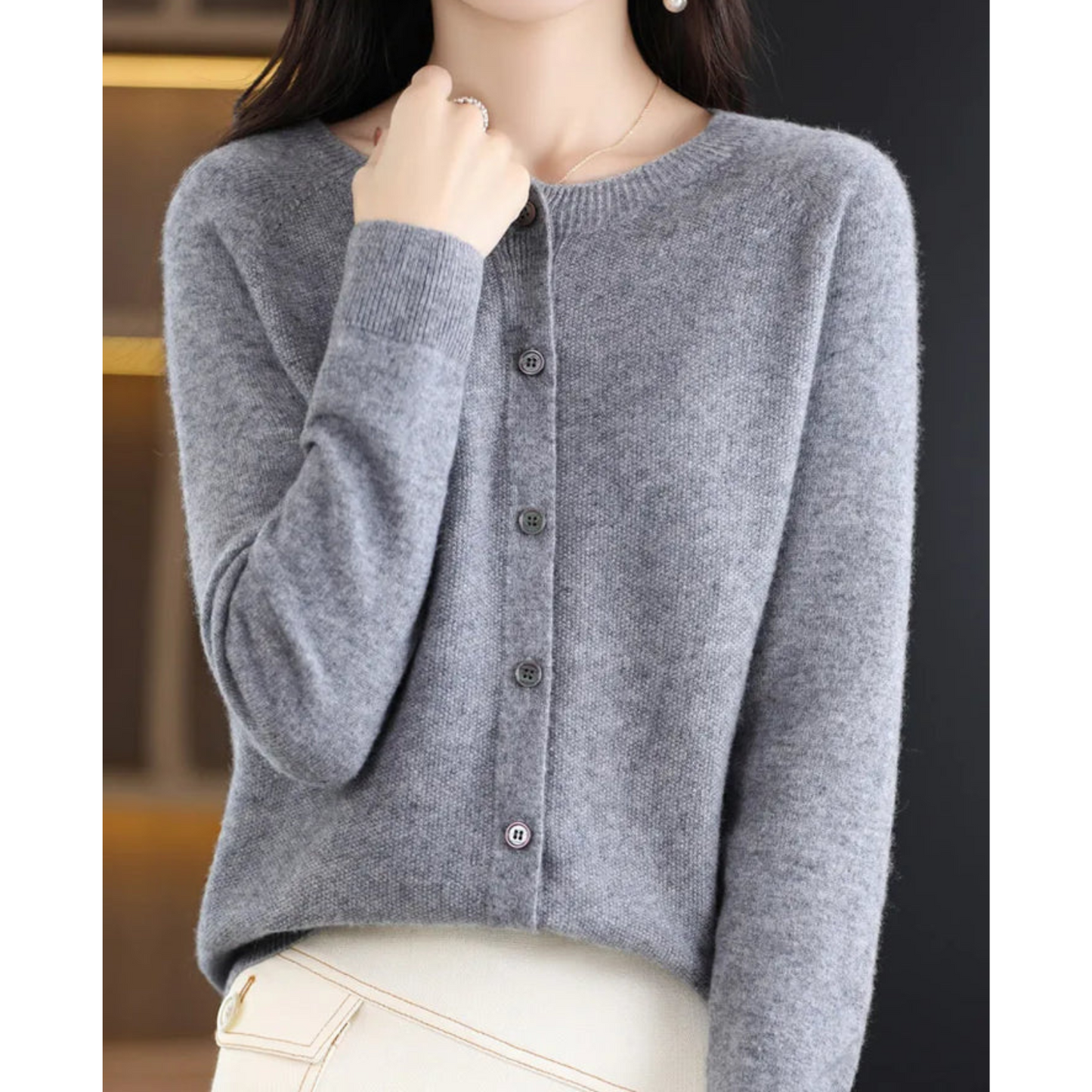 Cardigan de damă din lână merinos și cașmir – tricot elegant cu guler rotund pentru iarnă, birou, purtare zilnică și ocazii festive