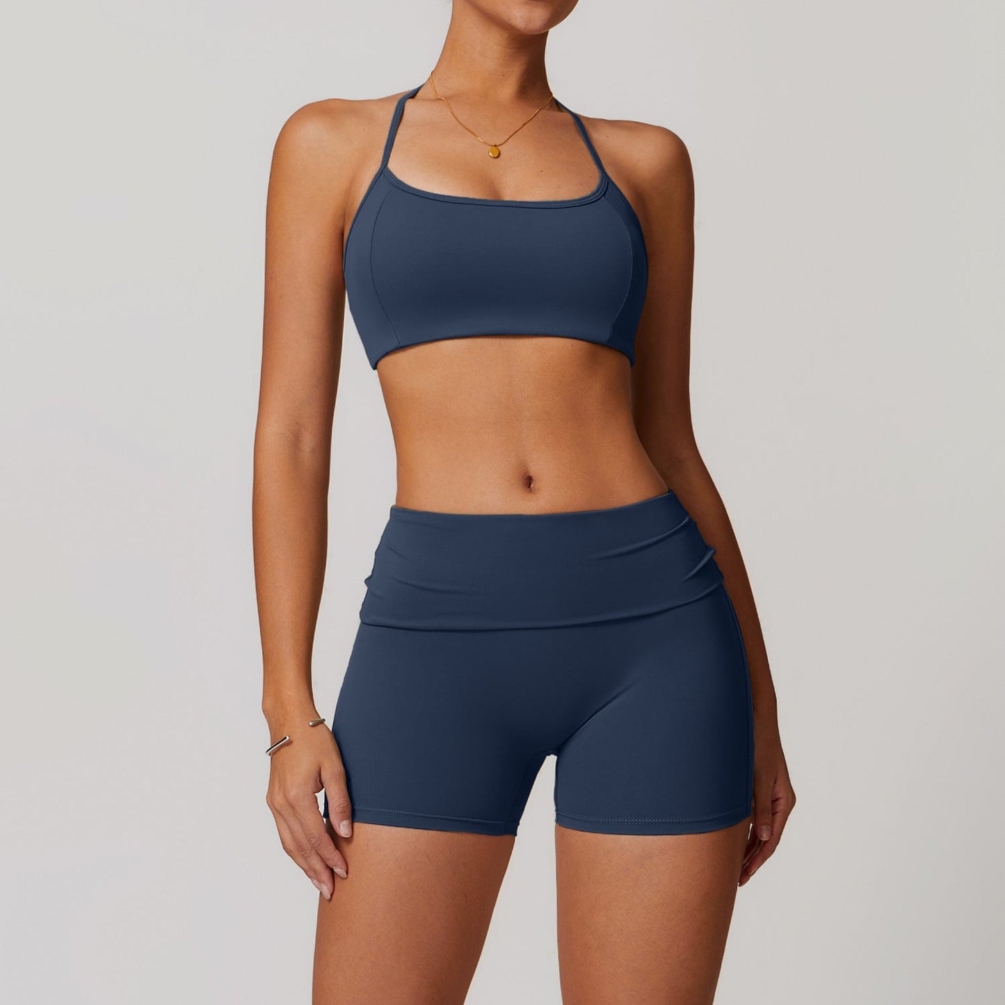 Dame Yogasæt Med Stropper Formende Pasform Og Shorts