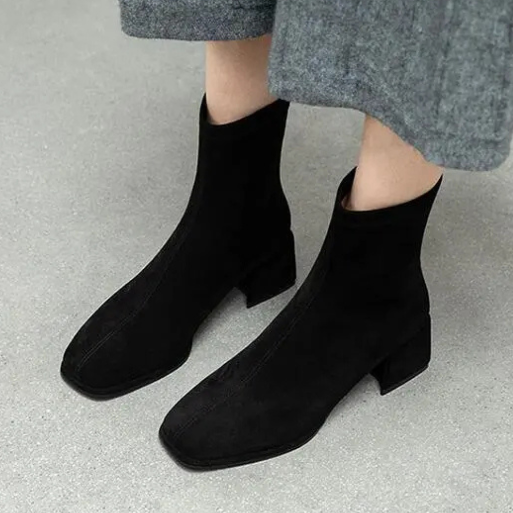 Women's Ankle Boots with Block Heels and Square Toes – Minimalist Boots for Work, Smart-Casual Style, and Everyday Wear