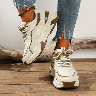 Dame Sneakers Med Chunky Platformsål Og Kontrastpaneler – Snøresko Til Hverdagsbrug, Fritid, Streetwear Og Smart Casual Stil