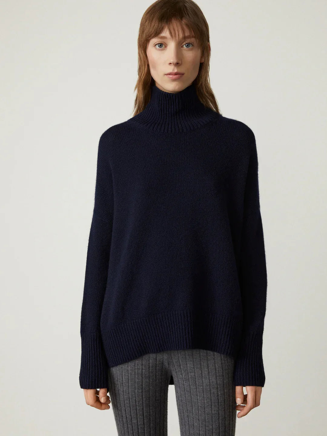 Women's Cashmere-Blend Turtleneck Sweater – Soft Casual Knit for Autumn and Winter