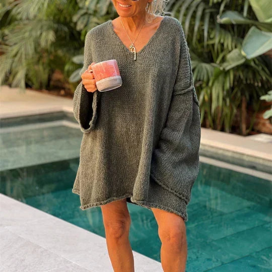 Women's oversized V-neck sweater with a long fit - a lightweight, relaxed sweater for spring, everyday wear, and layering