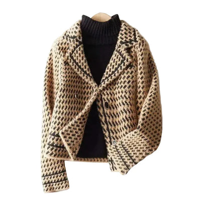 Women's Fitted Houndstooth Jacket – Tailored Jacket With Button Closure, Classic Lapels, And Patch Pockets For the Office And Elegant Everyday Style