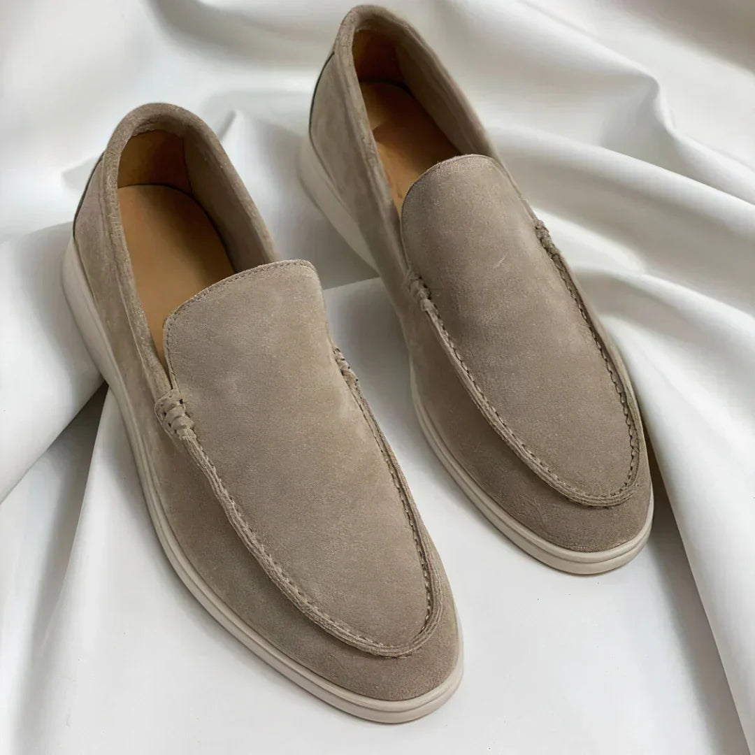 Pánské semišové mokasíny s penny designem a švy ve stylu moc-toe – lehká nazouvací obuv do kanceláře, na každý den, volný čas a v elegantně ležérním stylu