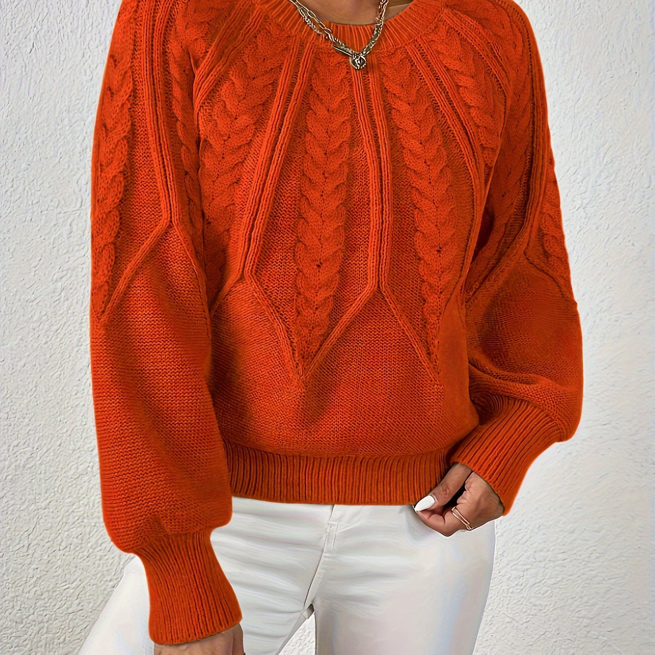 Dame Kabelstrikket Sweater Med Lanterneærmer Og Rund Hals