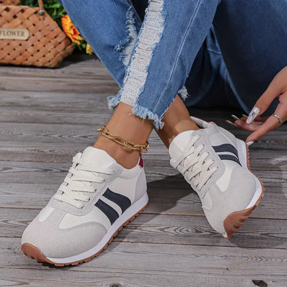 Dame Retro Low-Top Sneakers – Afslappede Snøresko Til Hverdagsbrug