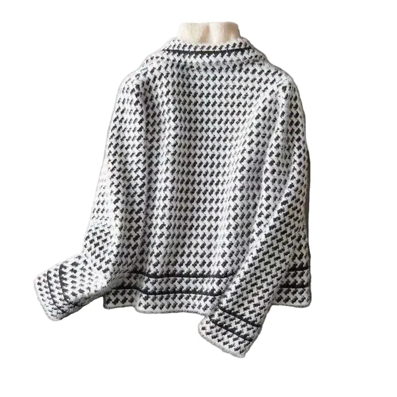 Women's Fitted Houndstooth Jacket – Tailored Jacket With Button Closure, Classic Lapels, And Patch Pockets For the Office And Elegant Everyday Style