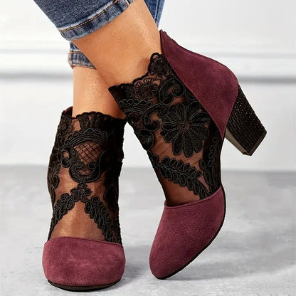 Botines para mujer con paneles de encaje, detalles florales y tacón ancho - Botas elegantes para fiestas, eventos nocturnos y ocasiones especiales