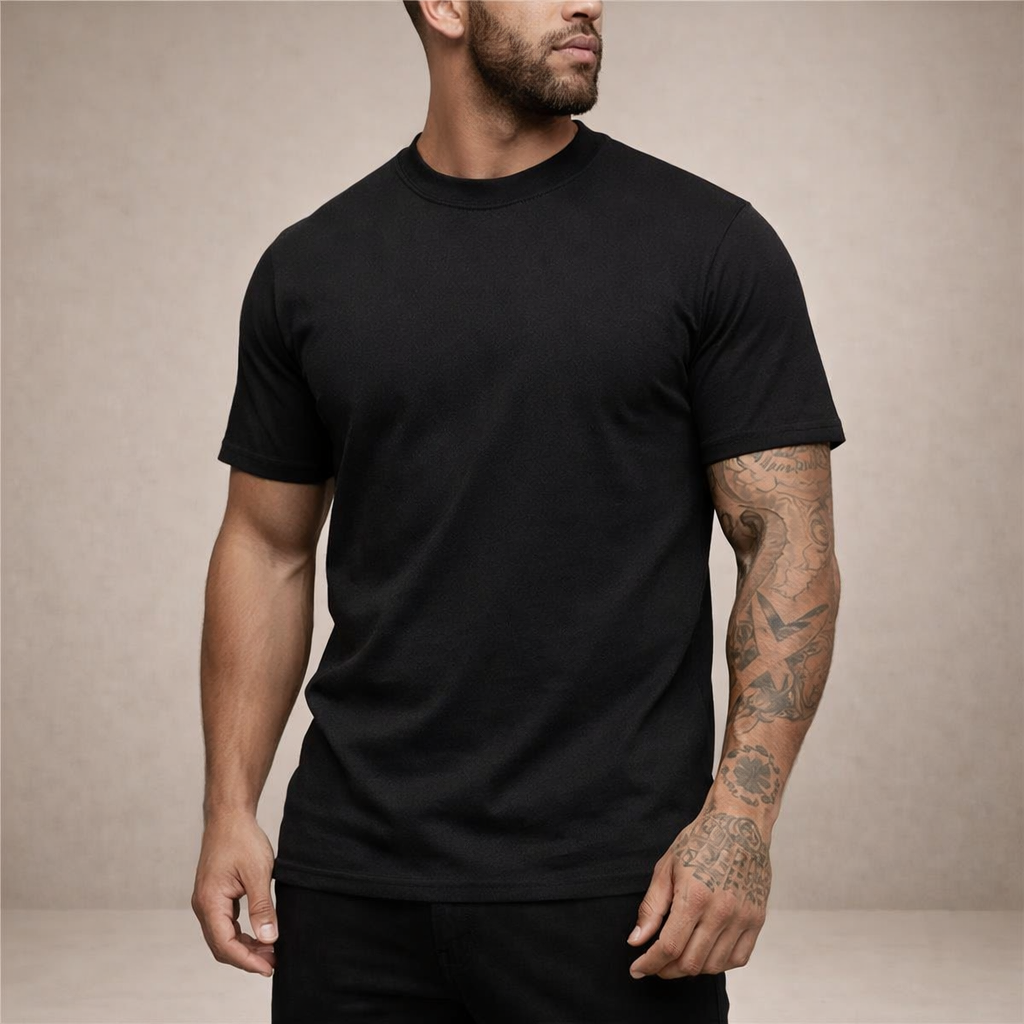 Tricou bărbătesc din bumbac, cu croială slim fit și guler rotund – piesă de bază clasică pentru purtare zilnică, timp liber și stil smart casual