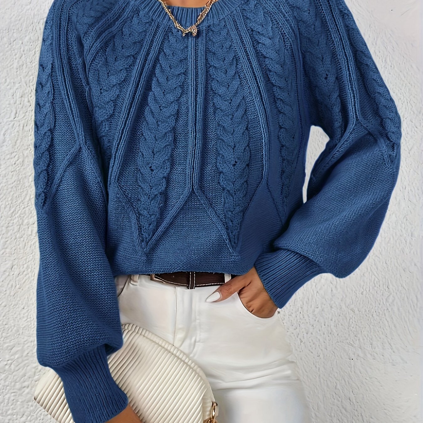 Dame Kabelstrikket Sweater Med Lanterneærmer Og Rund Hals