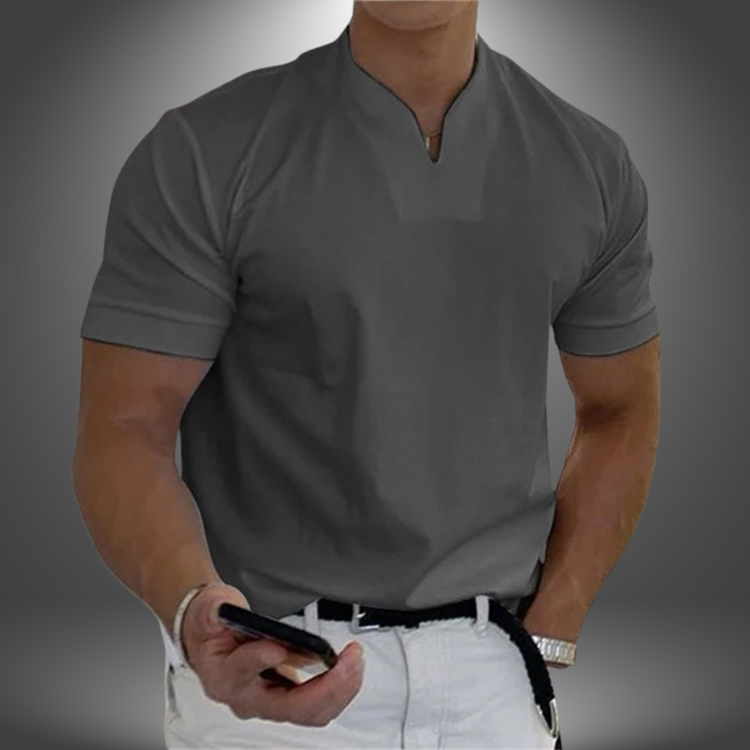 Men's T-Shirt with Notch Neckline and Slim Fit – Short-Sleeve T-Shirt for Everyday Wear, Leisure, and Smart-Casual Style