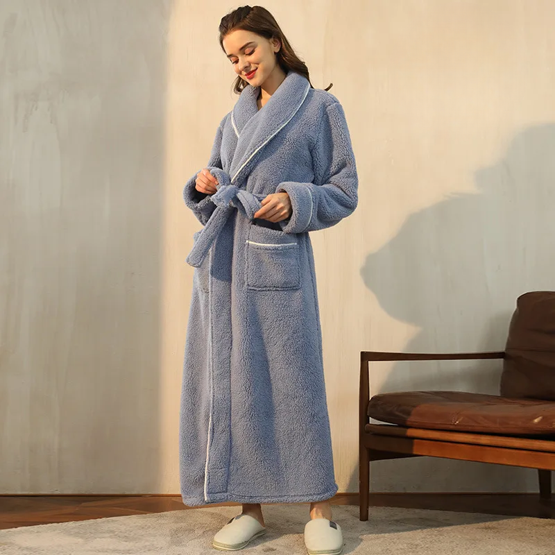 Women's Flannel Robe with Belt – Warm Robe for Home, Relaxation, and Cold Winter Days