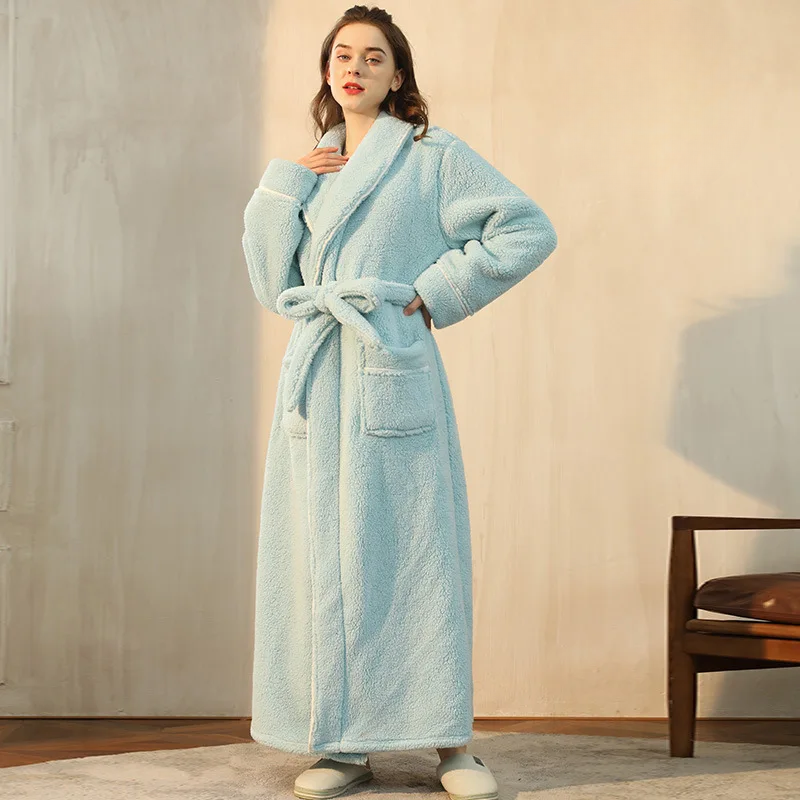 Women's Flannel Robe with Belt – Warm Robe for Home, Relaxation, and Cold Winter Days