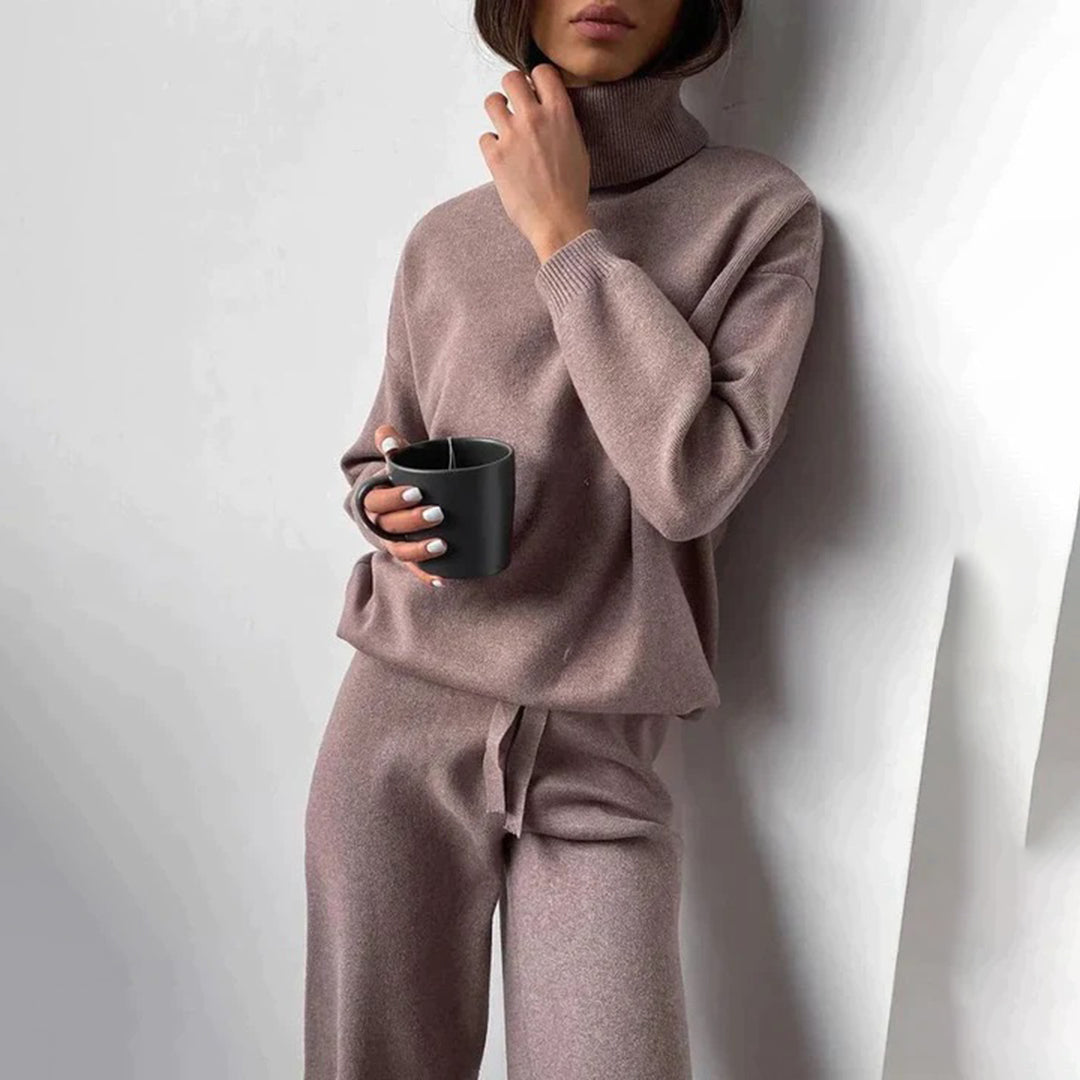 Women's Cashmere Knit Loungewear Set with High Neck – Warm 2-Piece Set for Cold Days, Relaxation, and Everyday Wear