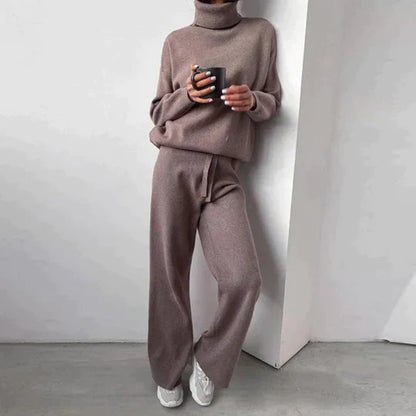 Women's Cashmere Knit Loungewear Set with High Neck – Warm 2-Piece Set for Cold Days, Relaxation, and Everyday Wear