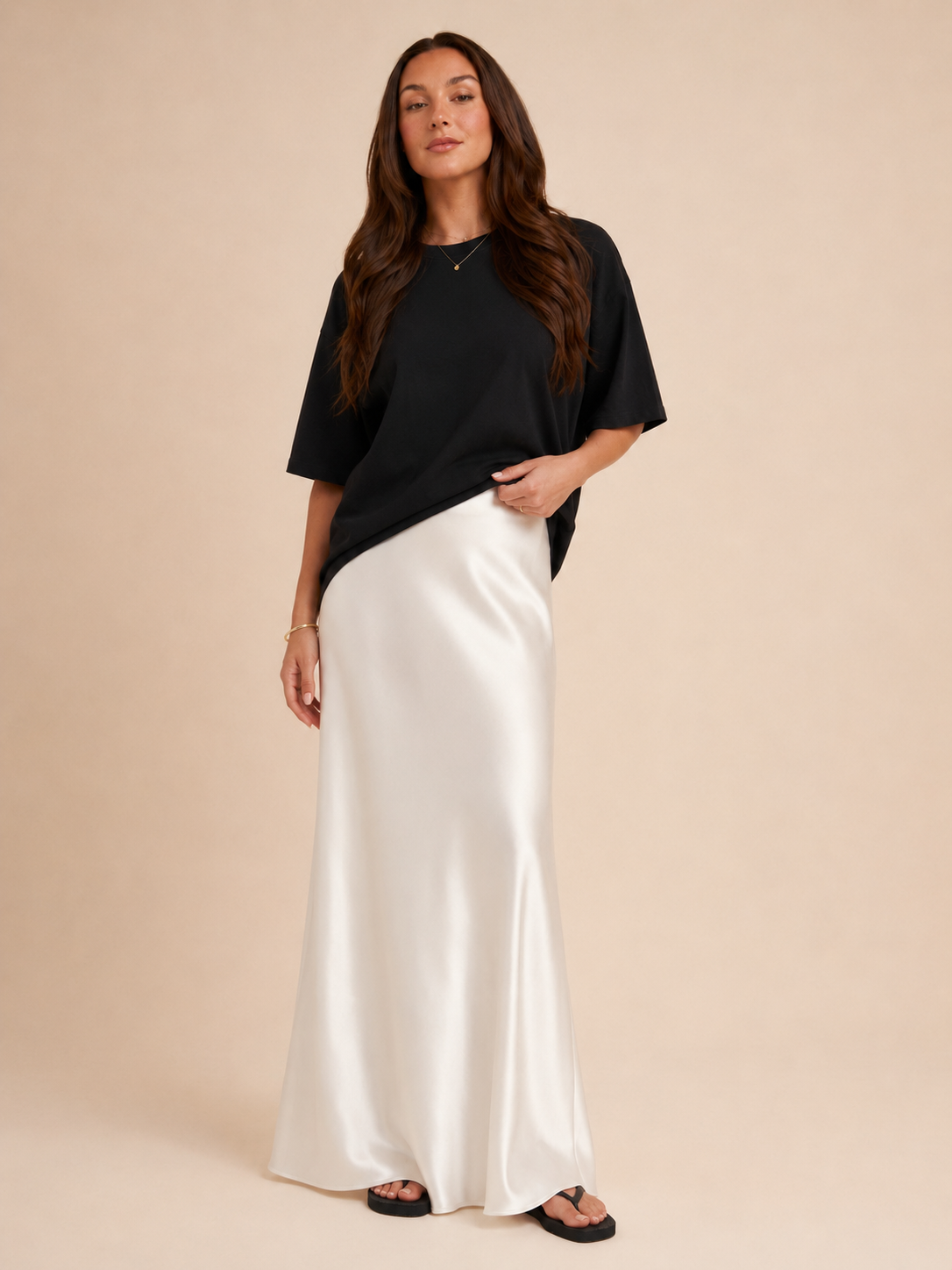 Falda larga de satén para mujer, de cintura alta y línea A, con brillo suave - falda elegante y fluida para cenas, fiestas y ocasiones especiales