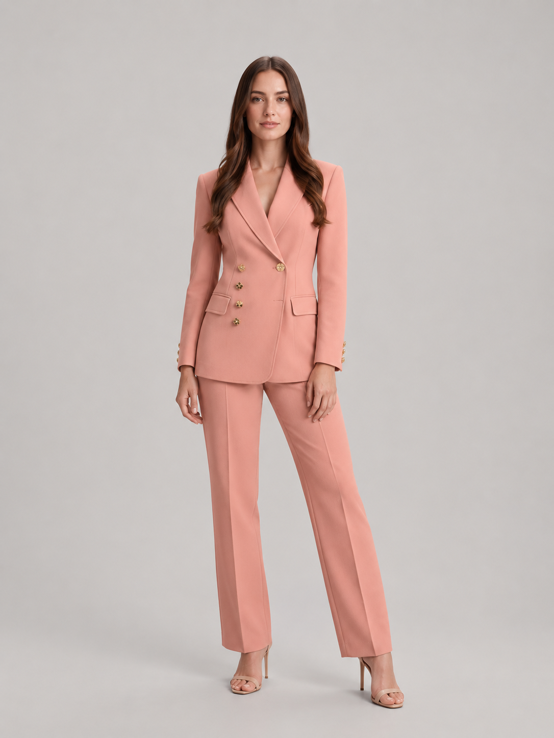 Traje de pantalón sastre de mujer con blazer entallado, botones florales dorados y pantalones de pierna ancha - Conjunto elegante para la oficina, el trabajo y un estilo smart casual