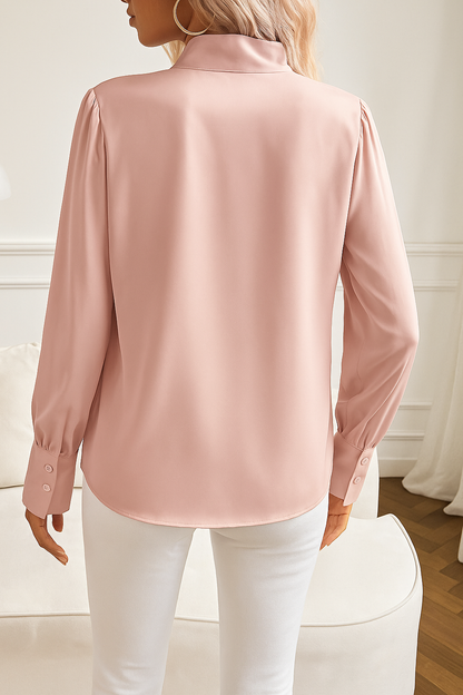 Damebluse I Satin Med Sløjfehals Og Statement-Ærmer