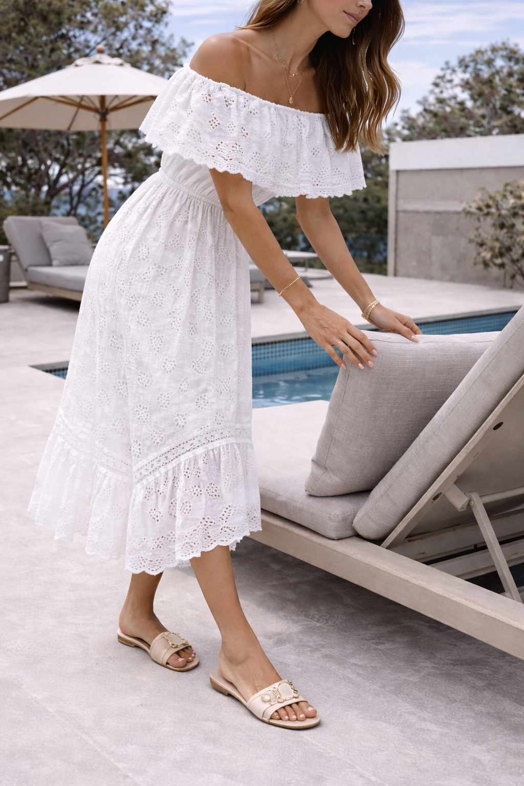 Dame Off-Shoulder Maxikjole Med Broderi Og Flæsekant