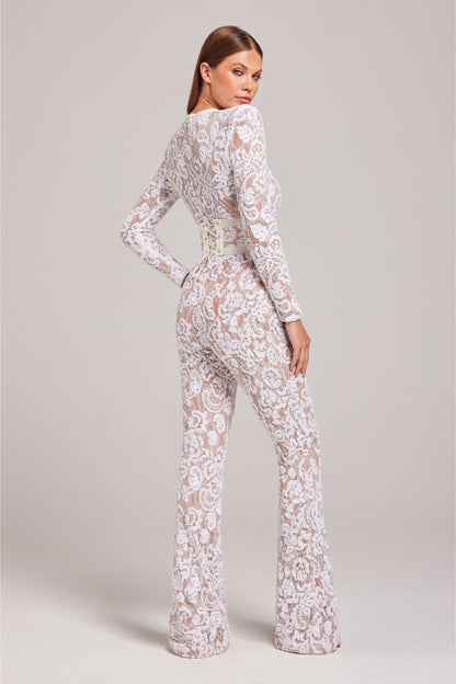 Dame Blonde Jumpsuit Med Pailletdetaljer Og Lange Ærmer