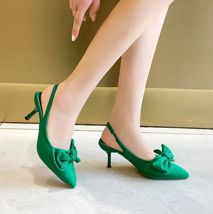 Zapatos de salón destalonados para mujer con detalle de lazo, punta fina y tacón kitten: zapatos elegantes para la oficina, fiestas, bodas y ocasiones especiales
