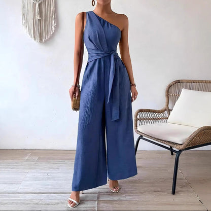 Dame Jumpsuit Med Én Skulder Bælte Og Vide Ben Silhuet