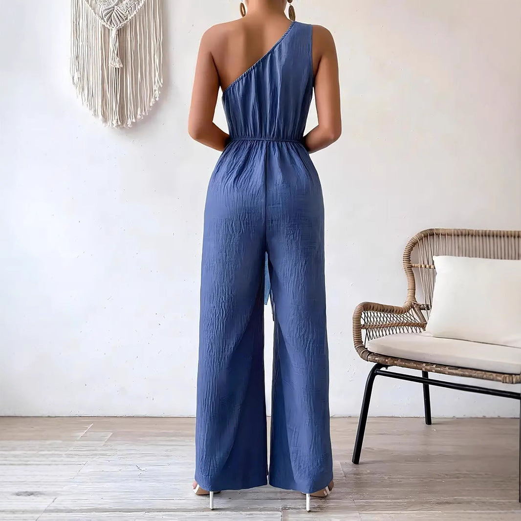 Dame Jumpsuit Med Én Skulder Bælte Og Vide Ben Silhuet
