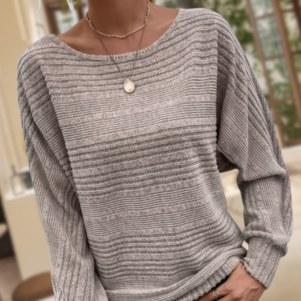 Dame Sweater Med Flagermusærmer Og Tekstureret Stribestrik