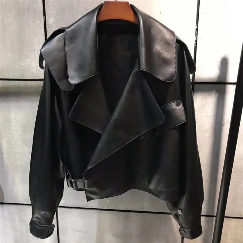 Dámská kožená bunda se širokým klopovým límcem – retro výrazná bunda ve stylu streetwear, na večer a ve stylu smart casual