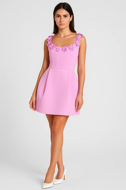 Rochie mini damă cu croială în A, tiv cu flori și decolteu pătrat  