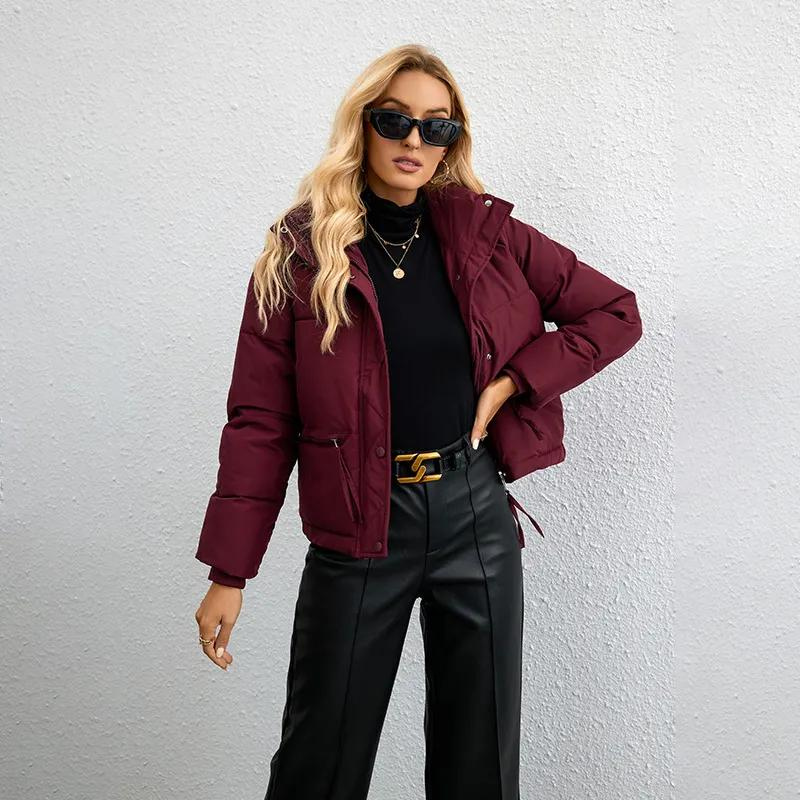 Women's Short Puffer Jacket with High Collar – Warm and Padded Winter Outerwear for Cold Days, Everyday Wear, Leisure and Outdoor Use