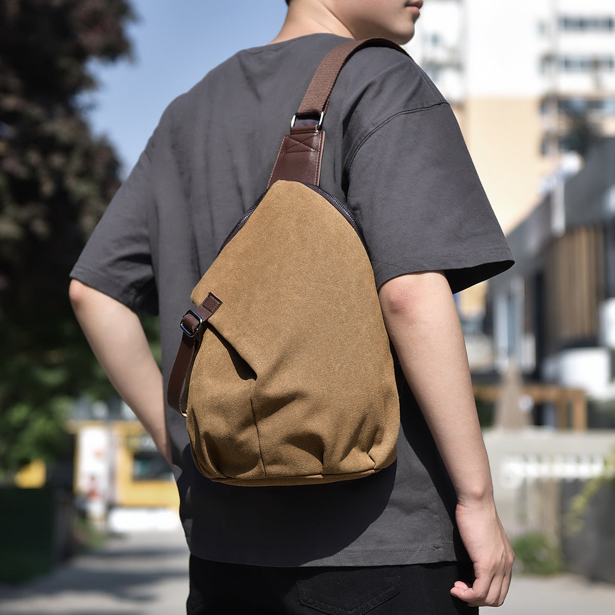 Men’s Canvas Sling Backpack with Minimalist Design – Practical Crossbody Bag for Travel, Commuting, Leisure, and Everyday Use