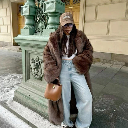 Dame Lang Faux Fur Frakke – Oversized Statementlag Til Vinter