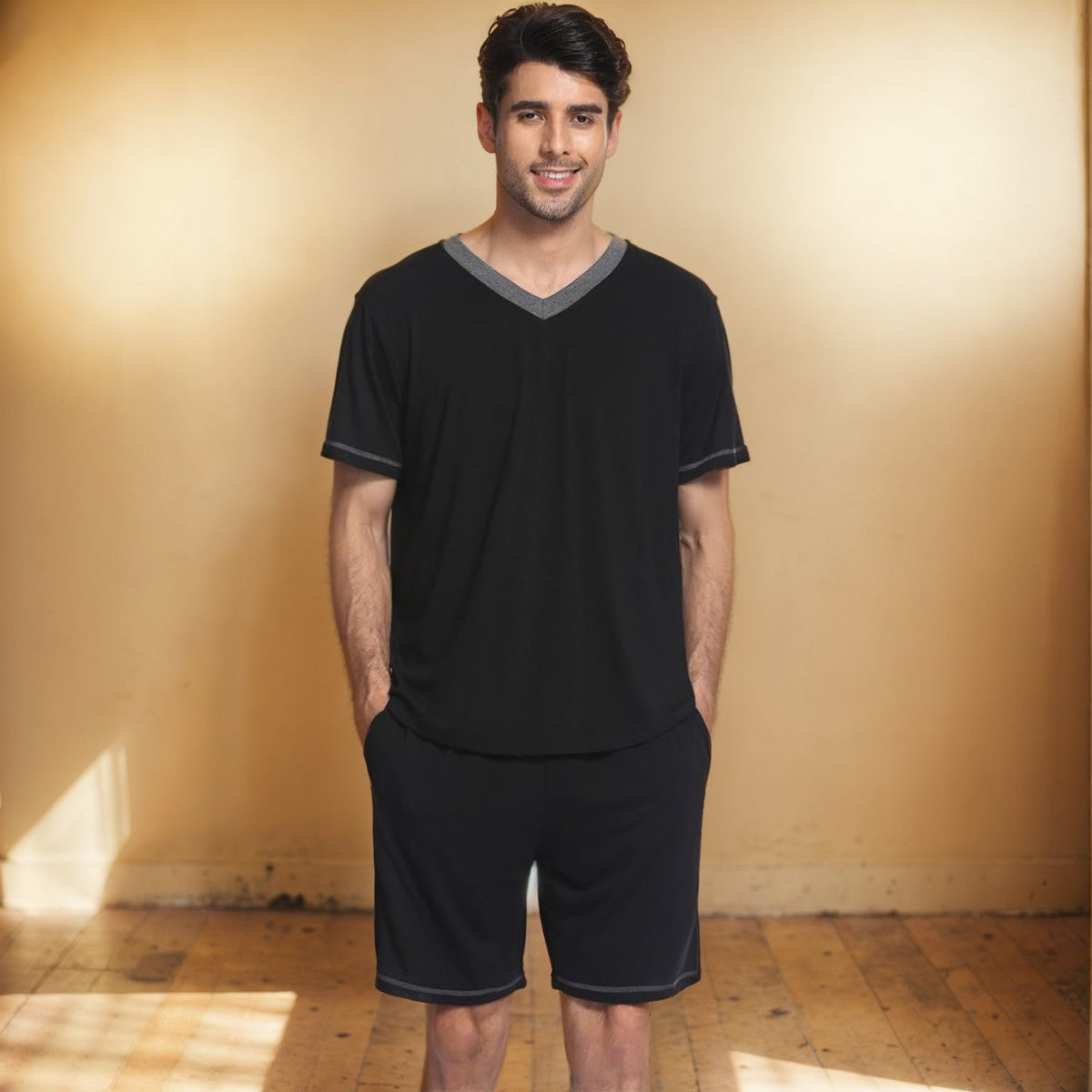 Set sport bărbătesc din 2 piese, cu decolteu în V și bluză cu mâneci scurte – set lejer de antrenament cu pantaloni scurți asortați pentru sport, fitness și timp liber