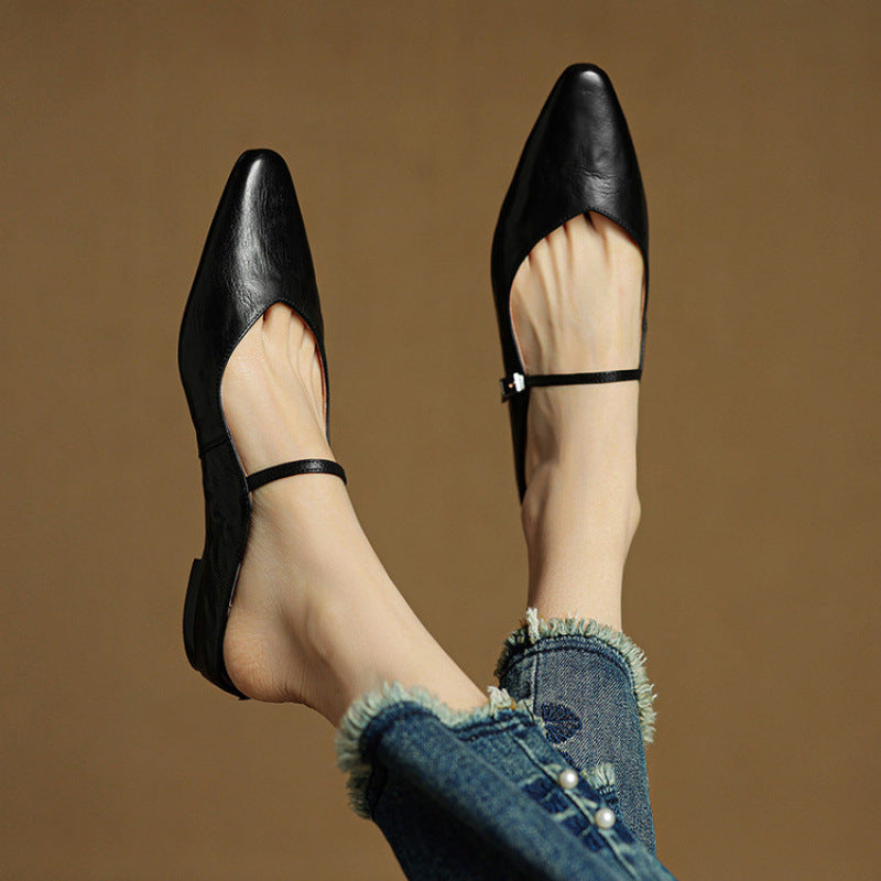 Women's Flat Mules with Pointed Toe and Strap Details – Slip-on Shoes for Everyday Wear, the Office, and Special Occasions