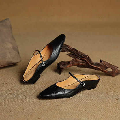 Women's Flat Mules with Pointed Toe and Strap Details – Slip-on Shoes for Everyday Wear, the Office, and Special Occasions