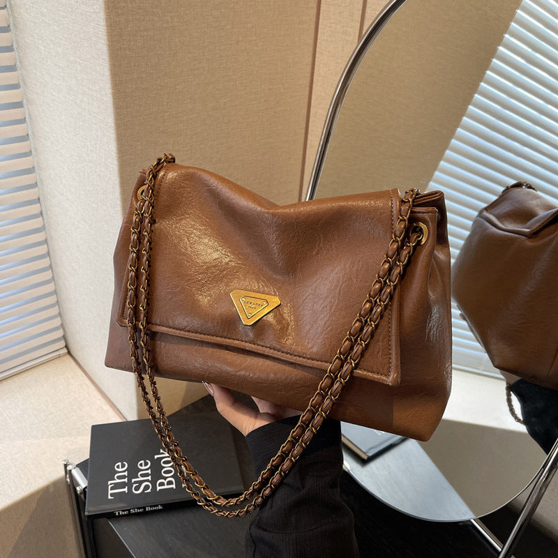 Kvinders Retro Skuldertaske med Kæderem og Flapdesign