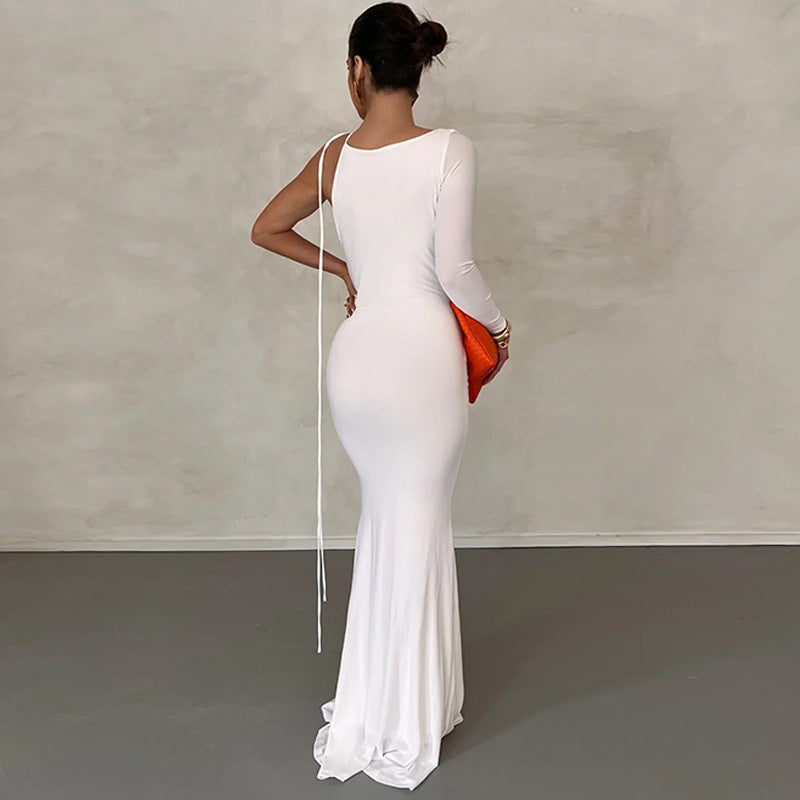Kvinde Draperet Maxi Aftenkjole med Asymmetrisk Skulderdesign