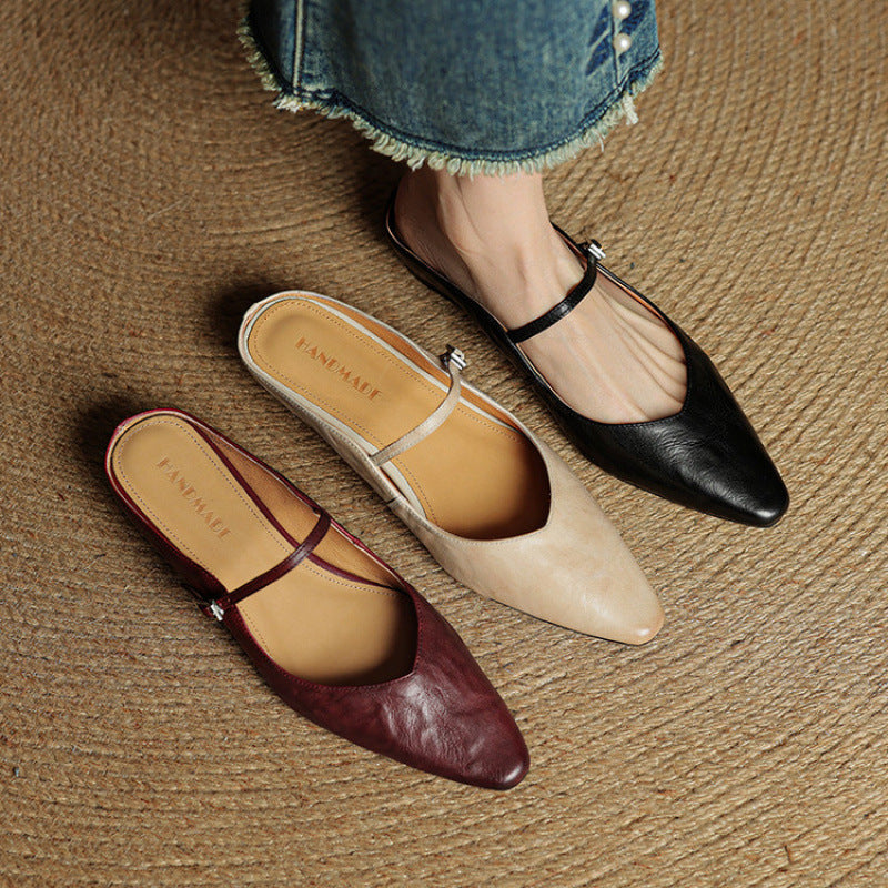 Women's Flat Mules with Pointed Toe and Strap Details – Slip-on Shoes for Everyday Wear, the Office, and Special Occasions