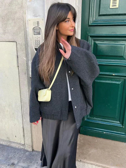 Women's Long Wool-Blend Coat with Textured Design - Elegant and Casual Winter Outerwear for Cold Days, Everyday Wear, the Office and Smart Casual Style