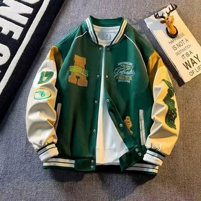 Męska kurtka patchworkowa z haftowanymi detalami i zapięciem na guziki – lekka kurtka casual na co dzień, na czas wolny, w podróż i w stylu streetwear