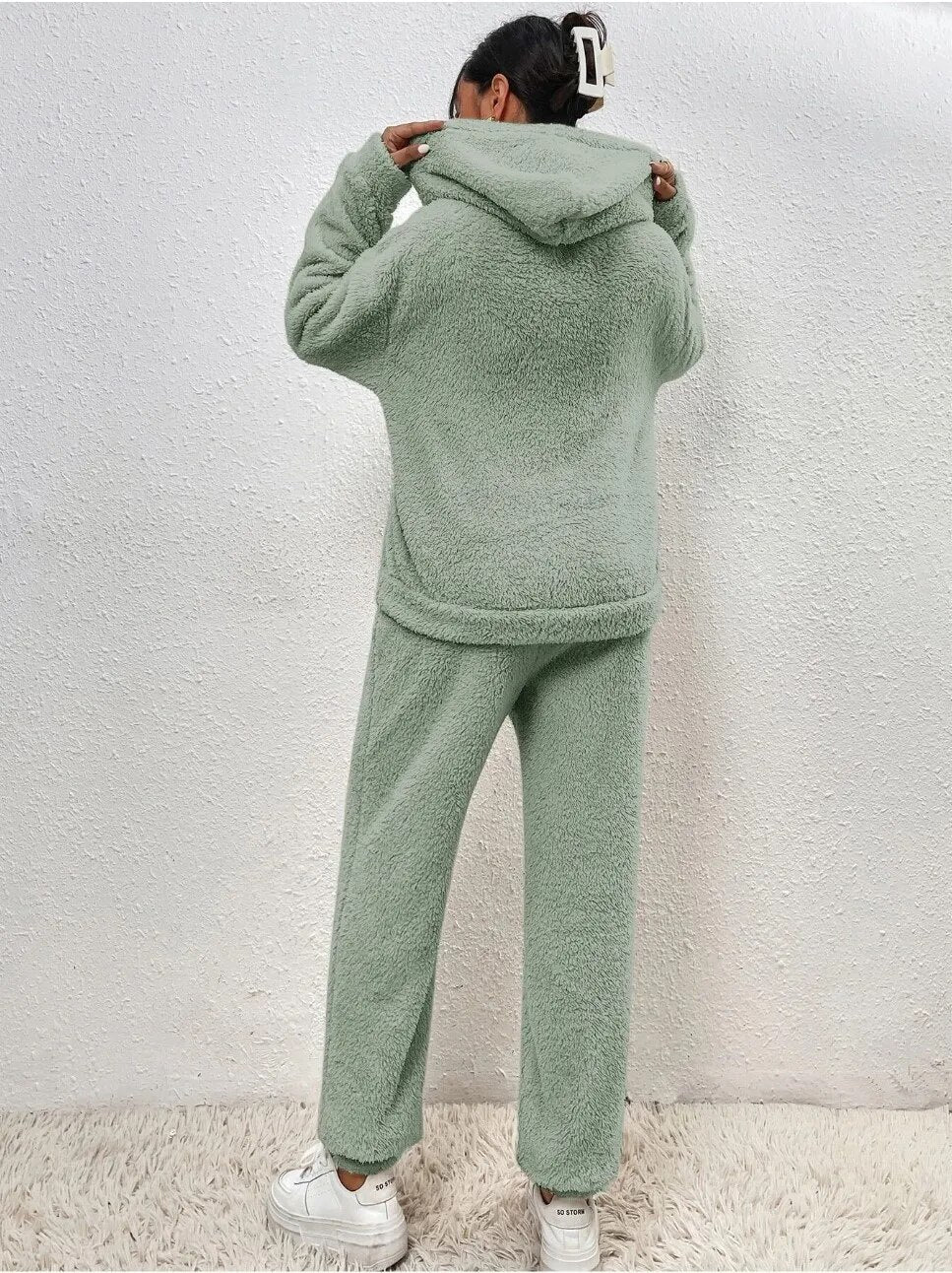 Dame Teddy Loungewear-sæt – Todelt Sæt Med Hætte Til Hyggeligt Vinterbrug