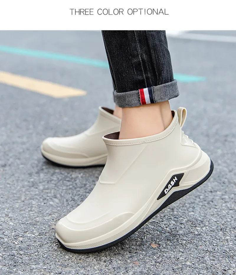 Botas de lluvia de invierno impermeables para hombre con forro de algodón y suela antideslizante - calzado práctico para actividades al aire libre, días lluviosos, invierno y uso diario