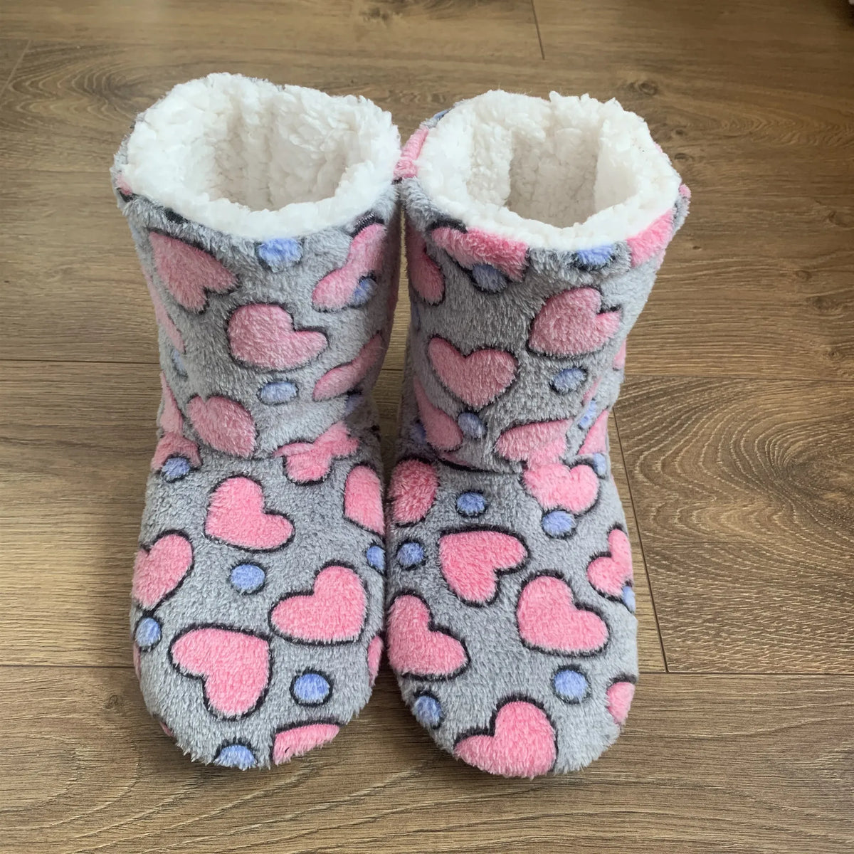 Women's Plush-Lined Winter Bootie Slippers with Non-Slip Sole – Warm House Shoes for Fall, Winter, Relaxation, and Everyday Wear